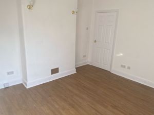 Photo 17- click for photo gallery